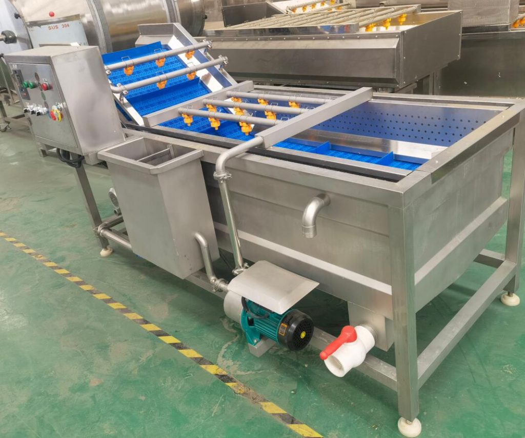 Vegetable washing machine escorts industrial development Vegetable